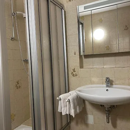 Gut Fallenstein شقة *