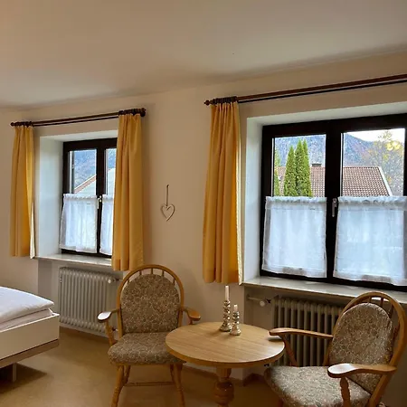 Gut Fallenstein * بايريش جماين